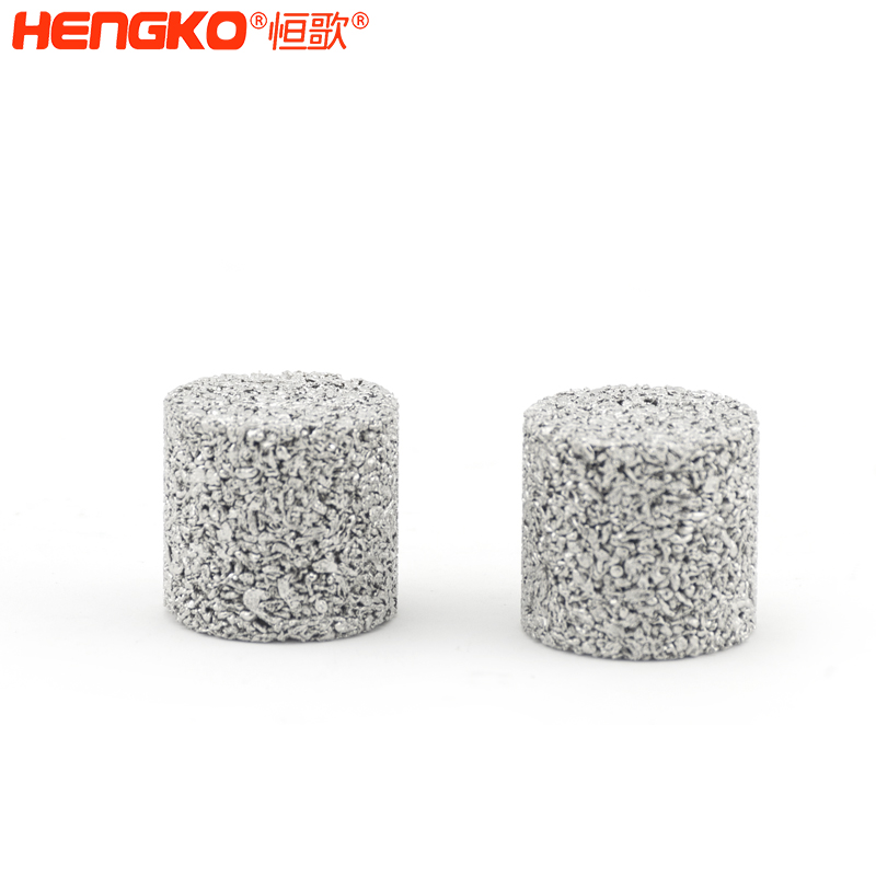 微米燒結金屬不銹鋼濾柱_316L不銹鋼粉末燒結濾柱 Featured Image